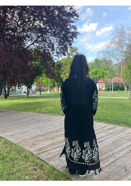 Siyah Renkli Desenli Uzun Kaftan – Pamuklu Püsküllü Plaj ve Günlük Kimono fırsatları