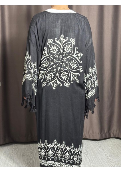 Siyah Renkli Desenli Uzun Kaftan – Pamuklu Püsküllü Plaj ve Günlük Kimono