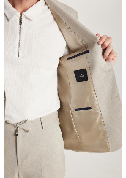 Erkek Regular Fit Bej Esnek Likralı Kumaş Mono Yaka Torba Cepli Takım Elbise fırsatları