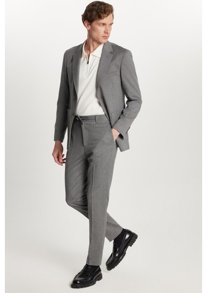 Erkek Regular Fit Esnek Likralı Kumaş Mono Yaka Torba Cepli Takım Elbise
