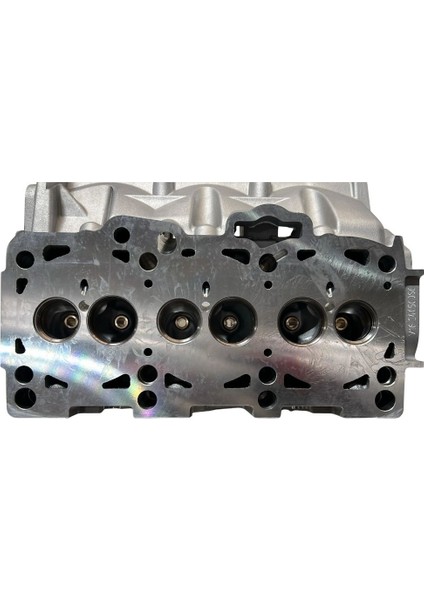 Polo 1999-2009,FABIA 2003-2010,ROOMSTER 2006-2010 1.4 16V, Amf Bnm Motor Silindir Kapağı 045103351B