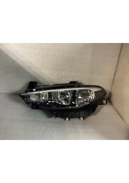 Fiat Egea 2015- Far Sol Sıyah Çerçevelı Motorlu (Oem NO:52145171)