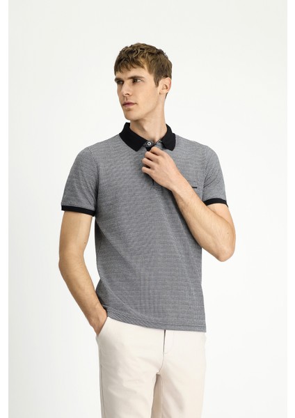 Regular Fit Desenli Pamuklu Polo Yaka Tişört fırsatları