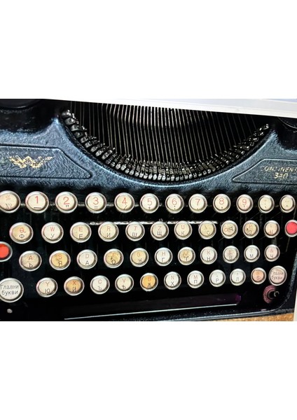 1930'S Continental 340 Kiril Alfabeli Çantalı Daktilo - Sorunsuz Çalışır Durumda