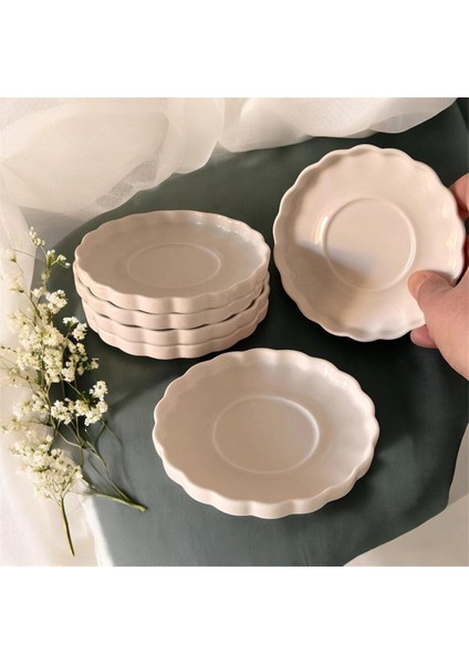 6'lı Istiridye Model Porselen Çay Tabağı fırsatları
