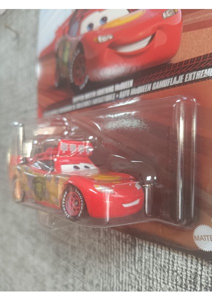 Gryptid Buster Lightning Mcqueen modelleri