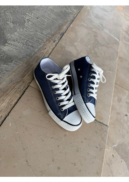 Melodi Kadın Lacivert Bağcıklı Klasik Sneaker – Günlük Kanvas Ayakkabı