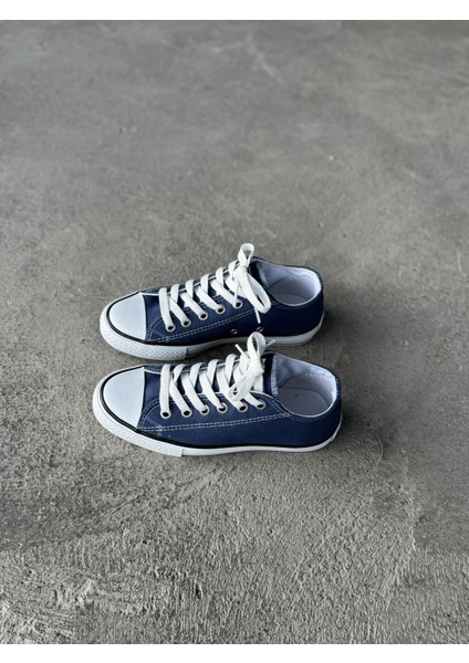 Melodi Kadın Lacivert Bağcıklı Klasik Sneaker – Günlük Kanvas Ayakkabı