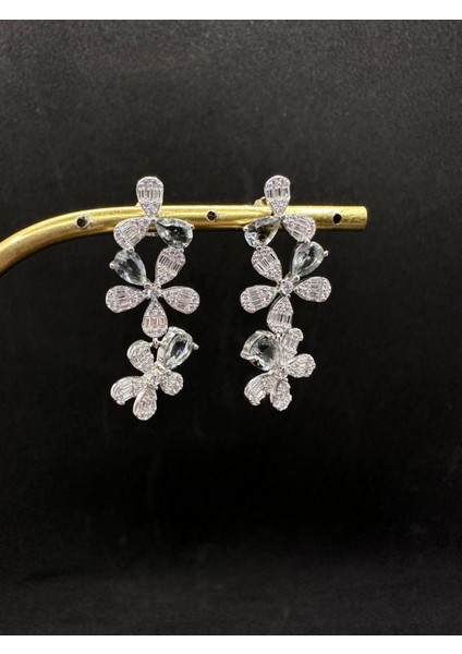 Iki Çiçekli Sallantılı Ithal Gümüş Küpe fiyatları