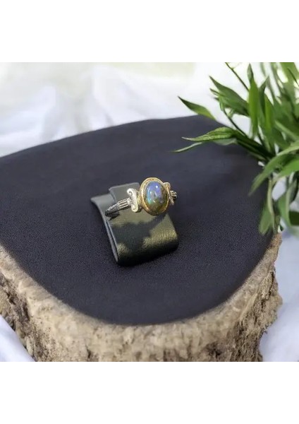Labradorit Taşı Gümüş Yüzük
