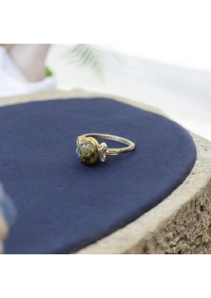 Labradorit Taşı Gümüş Yüzük modelleri