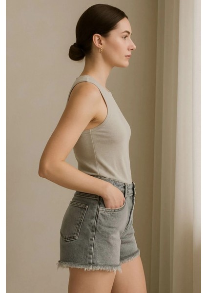 Kadın Jeans Paça Püsküllü Kot Şort fiyatları