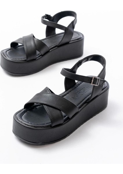 861-1005 Siyah Günlük Çapraz Dolgu Topuk Kadın Sandalet modelleri