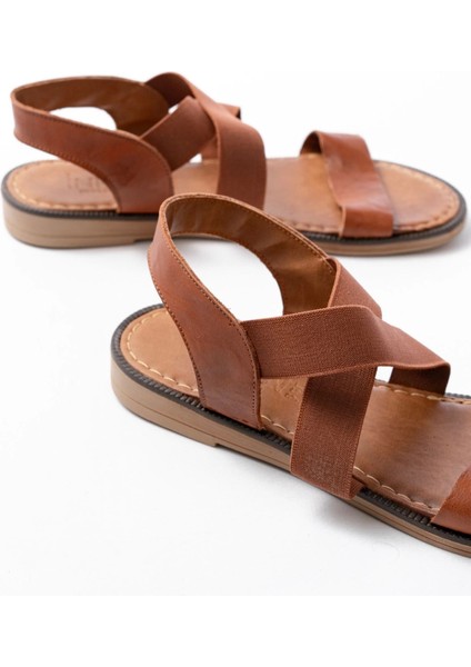 205-04 Taba Tek Bantlı Lastikli Hakiki Deri Ortopedik Taban Kadın Sandalet modelleri