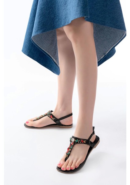 152-1110 Siyah Multi Cam Kırığı Taşlı Parmak Arası Kadın Sandalet fiyatları