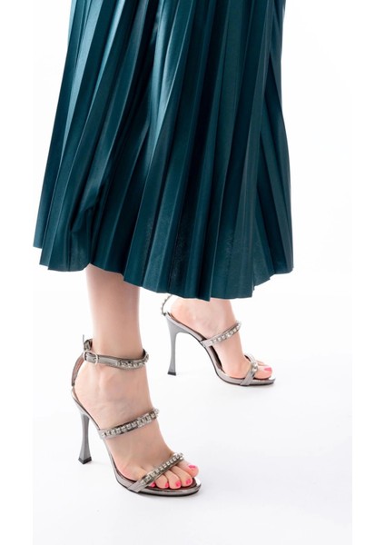 A-40 Platin Taşlı Platformlu Topuklu Kadın Ayakkabı fırsatları