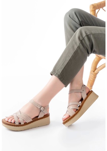 730-138 Bej Örgü Hakiki Deri Ortopedik Taban Kadın Sandalet