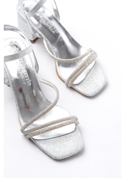 S-900 Gümüş Bantlı Taşlı Kalın Şeffaf Topuklu Kadın Ayakkabı fırsatları