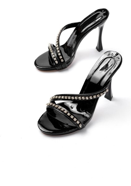 A-60 Kadın Siyah Gümüş Taşlı Platformlu Topuklu Terlik modelleri