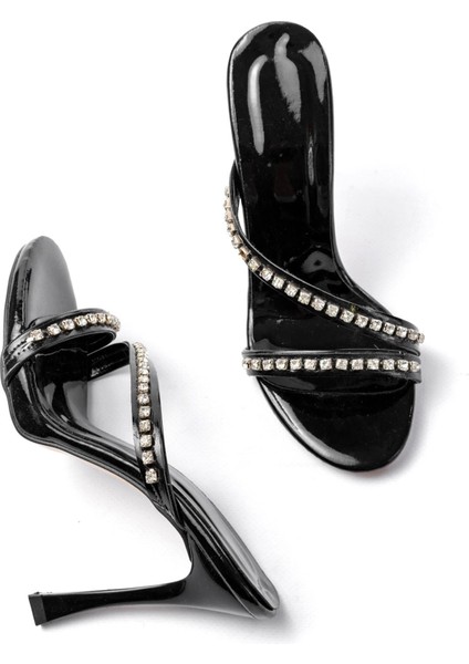 A-60 Kadın Siyah Gümüş Taşlı Platformlu Topuklu Terlik fırsatları