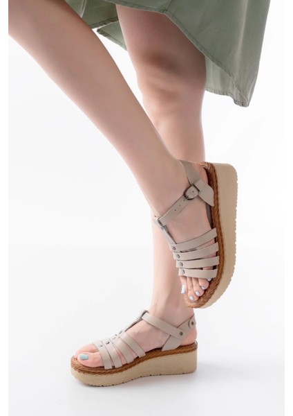 730-142 Bej Hakiki Deri Ortopedik Taban Kadın Sandalet fiyatları