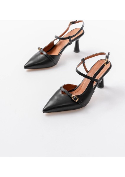K-6722 Siyah Cilt Toka Detaylı Sivri Burun Kadın Ayakkabı modelleri