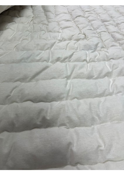 Home Tek Kişilik El Yapımı El Sırıması Doğal Yün Yorgan 4 kg Ağırlığındadır