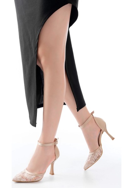 K-404 Bej Fileli Çiçek Detaylı Kadın Topuklu Ayakkabı