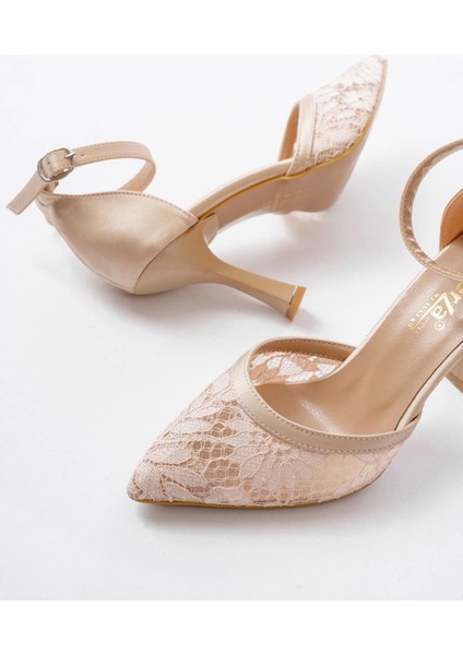 K-404 Bej Fileli Çiçek Detaylı Kadın Topuklu Ayakkabı indirimleri