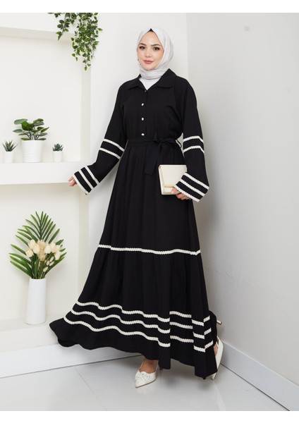 Kadın Çilek Kumaş Şerit Detaylı Kuşaklı Siyah Elbise