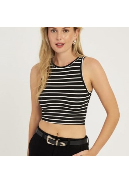 Çizgili Kısa Halter Yaka Atlet