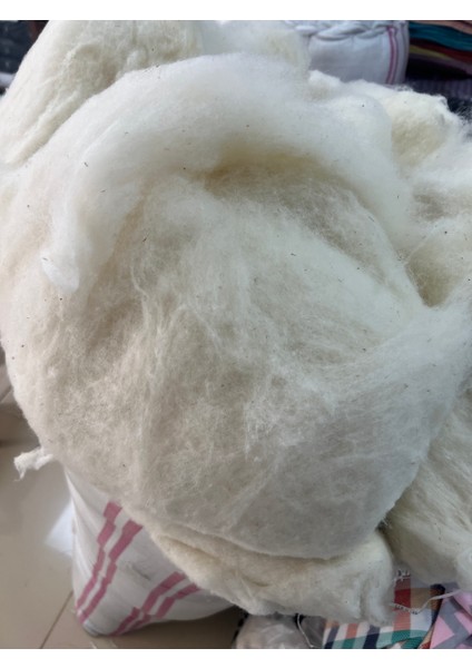 Home Tek Kişilik El Yapımı El Sırıması Doğal Yün Yorgan 4 kg Ağırlığındadır