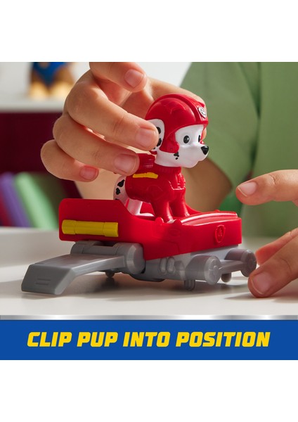 Paw Patrol: Action Pups Marshall Aksiyon Figürü ve Katlanabilir Kanatlı Hoverboard Uçağı - 5 cm fırsatları