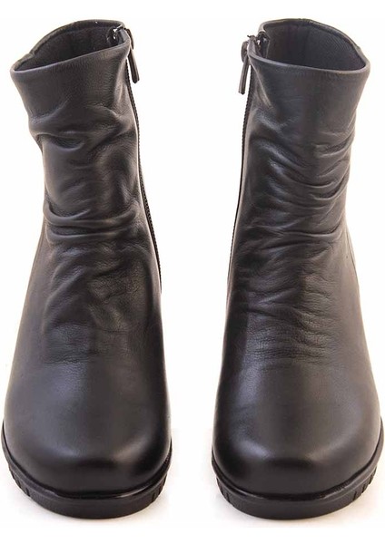 Kadın Bot 2001 modelleri