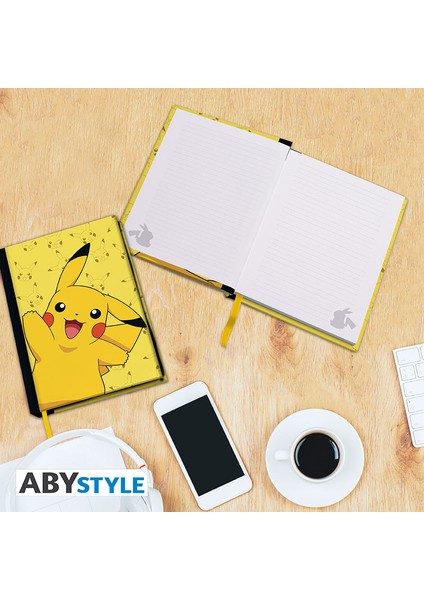 Abystyle - Pokemon - Pck A5 Notebook + MUG320ML + Postcards "pikachu Hediye Seti - ABYPCK286