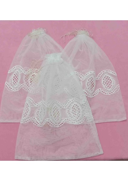 Düz Güpür Desenli Tül Kese 31*41 cm Ebatında 4 Adettir Hediyelik Bohçalık Çeyizlik