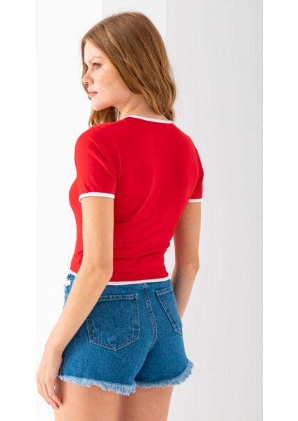 Kadın U Yaka Romantic Nakışlı T-Shirt Kırmızı - 925054