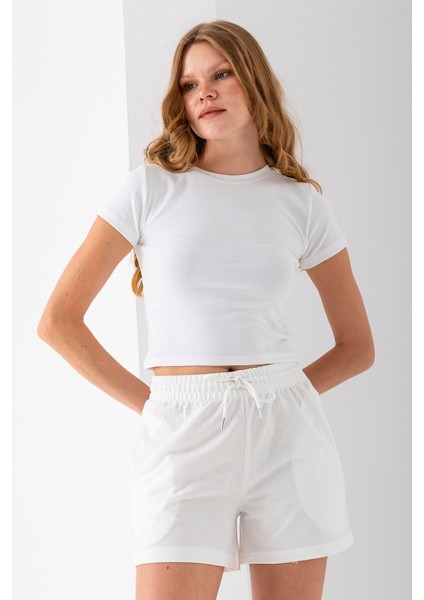 Kadın Beli Ayarlanabilir Çift Cepli Basic Şort Beyaz - 10038 modelleri