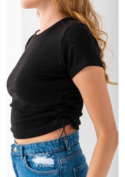 Kadın Bisiklet Yaka Yanı Stoperli Crop T-Shirt Siyah - 25514