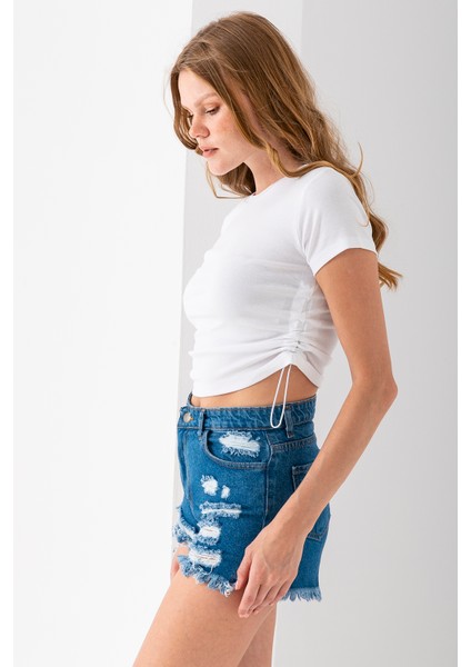 Kadın Bisiklet Yaka Yanı Stoperli Crop T-Shirt Beyaz - 25514