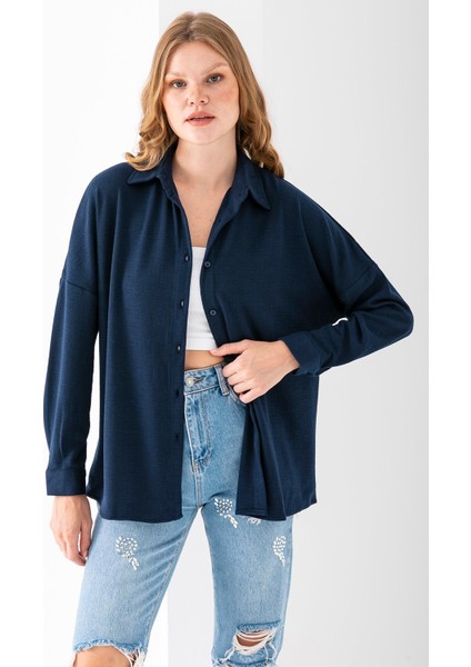 Kadın Uzun Kol Regular Fit Jakarlı Gömlek Lacivert - 25Y 10039