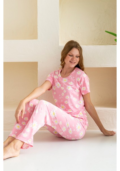 Kadın Bisiklet Yaka Kısa Kollu Çiçek Desenli Pijama Takım Pembe - 6016