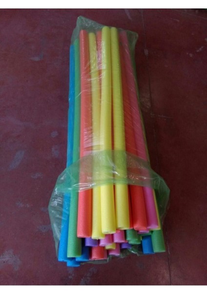 Renkli Havuz Makarnası, Eğlenceli ve Dayanıklı Su Oyuncağı