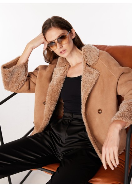 Açık Kahve Kadın Mont fırsatları