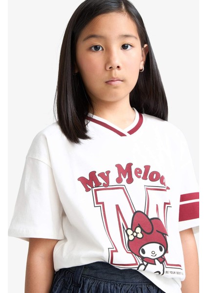 Kız Çocuk Hello Kitty Oversize Geniş Kalıp V Yaka Kısa Kollu Okul Tişörtü F7040A825AU