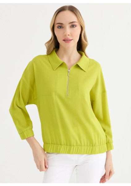 Polo Yaka Düz Yeşil Kadın Bluz 25YSL8120
