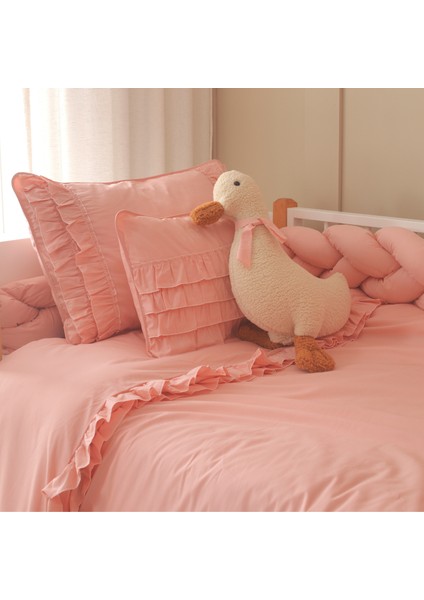 Luna %100 Pamuk Montessori Bebek Uyku Seti – Fırfırlı, Pembe Renk, Ördek Uyku Arkadaşı ile