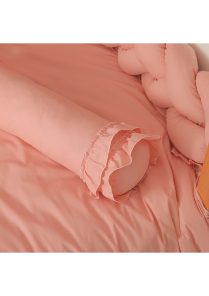 Luna %100 Pamuk Montessori Bebek Uyku Seti – Fırfırlı, Pembe Renk, Ördek Uyku Arkadaşı ile