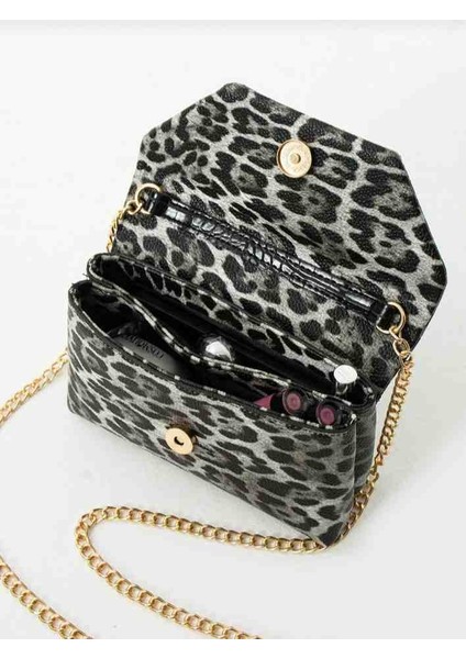 Eflan Moda Kroko Desen Küçük Boy Zincir Askılı Kadın Omuz Çantası modelleri