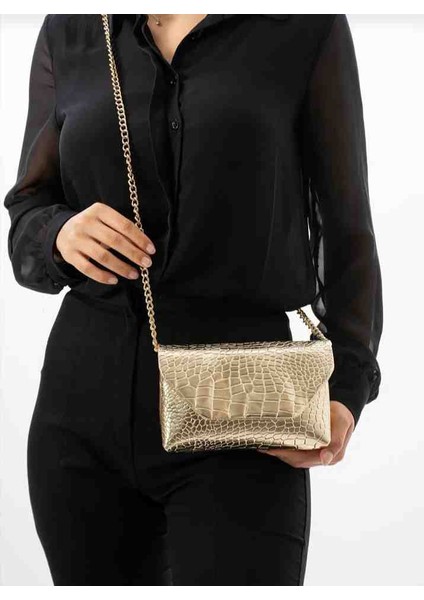 Eflan Moda Kroko Desen Küçük Boy Zincir Askılı Kadın Omuz Çantası fiyatları